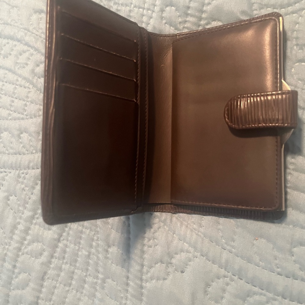 Louis Vuitton Brown Leather Belt Luxurious Accessory